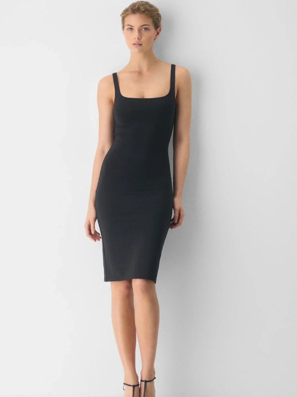 Babaton Contour Midi Dress - Picture 5 of 5
